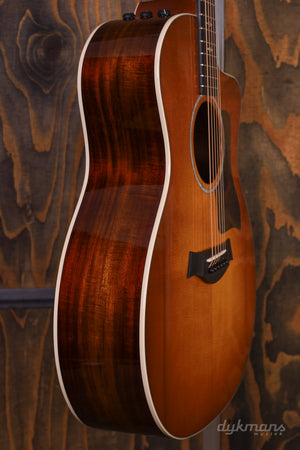 Taylor 214ce-K DLX Special Edition Honeyburst