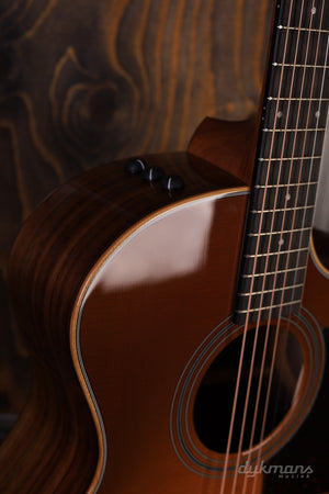 Taylor 414ce Studio Special Edition Honeyburst