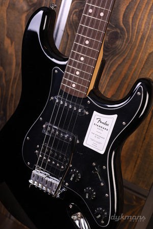 Fender Standard Stratocaster HSS Schwarz