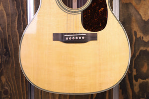 Martin 000-28 neu erfunden