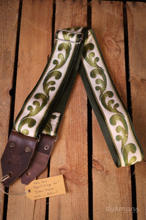 Holy Cow Custom Silberkreuz Lila