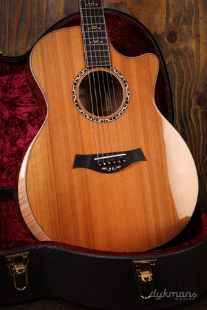 Taylor C14ce Custom GA # NAMM 2024 Walnut/Cedar