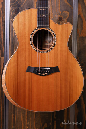 Taylor C14ce Custom GA # NAMM 2024 Walnut/Cedar