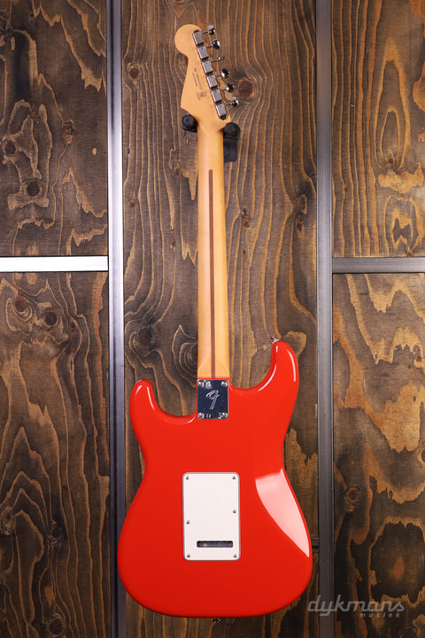 Fender Player II Stratocaster HSS Coral Red