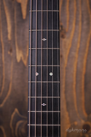 Martin OM-28E neu interpretiert.