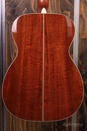 Martin Custom Shop 00-14 Geflammtes Mahagoni