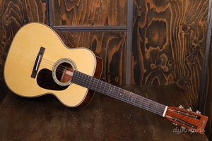 Martin Custom Shop 00-14 Geflammtes Mahagoni