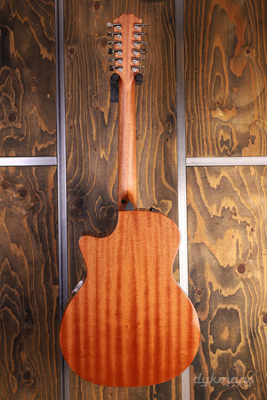 Taylor 354ce Studio Special Edition Honeyburst