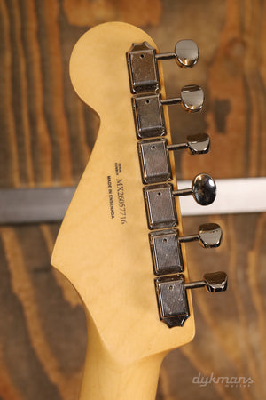 Fender Player II Stratocaster HSS Korallenrot