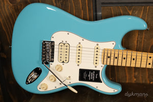 Fender Player II Stratocaster HSS Korallenrot