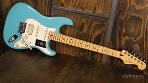 Fender Player II Stratocaster HSS Korallenrot