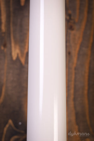 Epiphone 1963 Firebird V Maestro Vibrola Polaris Weiß