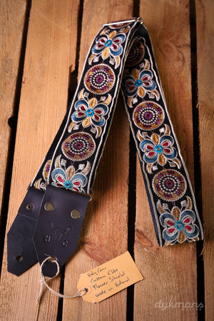 Holy Cow Custom Silberkreuz Lila