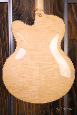 Eastman Ahorn Archtop