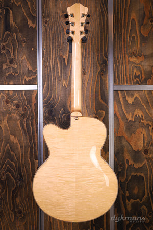 Eastman Ahorn Archtop