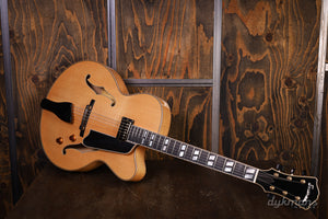 Eastman Ahorn Archtop