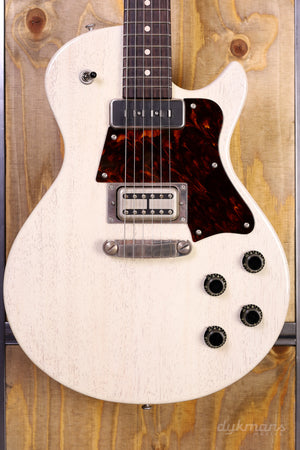 Patrick James Eggle Macon Junior Körniges Blond