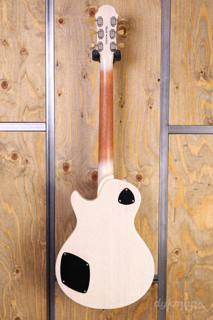 Patrick James Eggle Macon Junior Körniges Blond