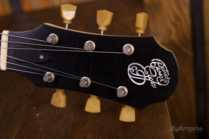 Patrick James Eggle Macon Junior Körniges Blond