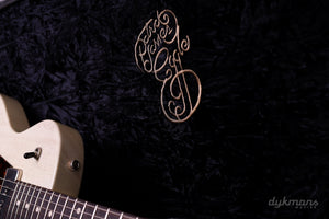 Patrick James Eggle Macon Junior Körniges Blond