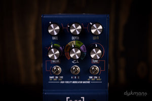 Walrus Audio MAKO M1 High-Fidelity-Modulationsmaschine