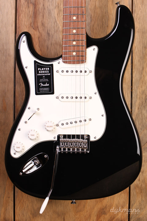 Fender Player Stratocaster Schwarz Linkshänder