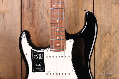 Fender Player Stratocaster Schwarz Linkshänder