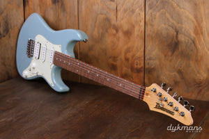 IBANEZ AZES40 Puristisches Blau