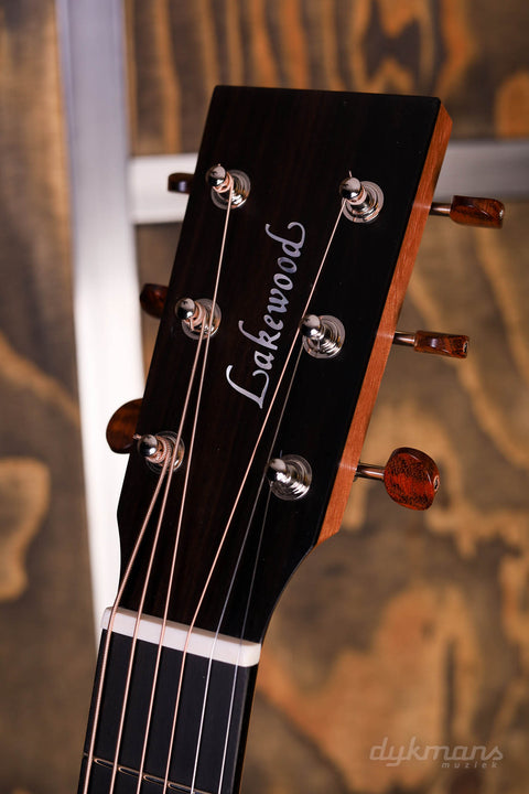 Lakewood C-32 Custom