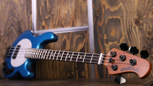 Music Man Stingray 4 Special Schwarz