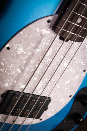 Music Man Stingray 4 Special Schwarz