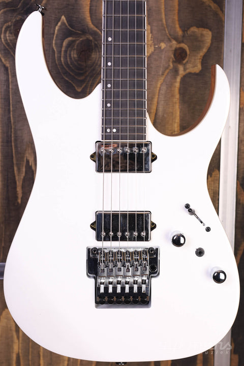 Ibanez RG5320C Perlweiß