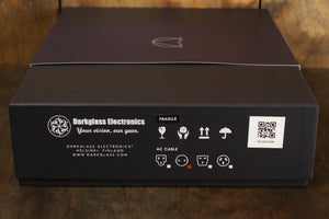 Dunkles Glas Alpha Omega 900