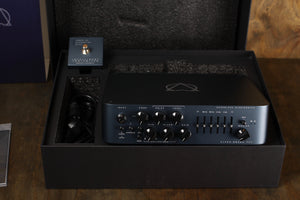 Dunkles Glas Alpha Omega 900