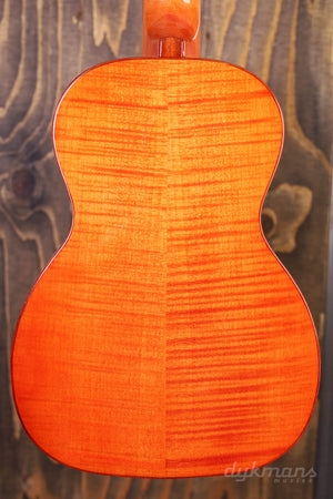 Leho Tenor-Ukulele Riegelahorn LHUT-ASMP-LMT