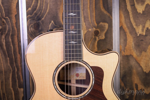 Taylor 814ce V-Class-Verstrebung