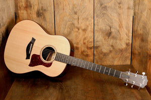 Taylor American Dream AD17e Natur