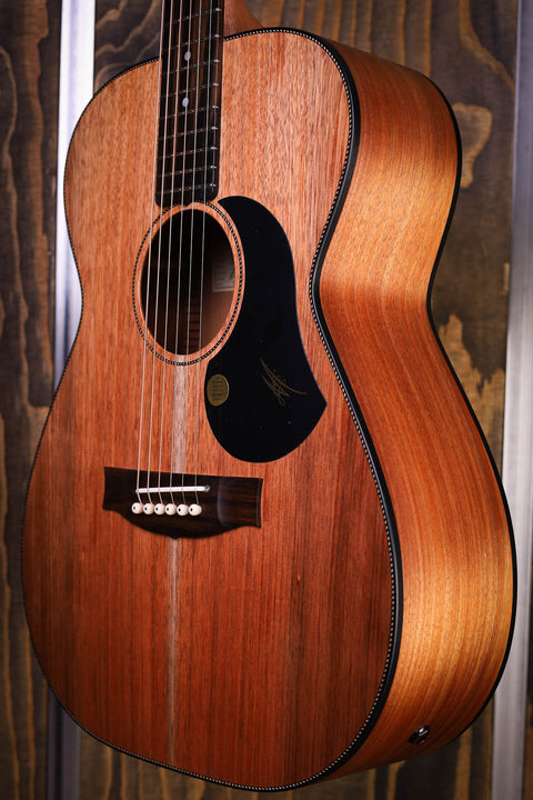 Maton EBW808 Schwarzholz