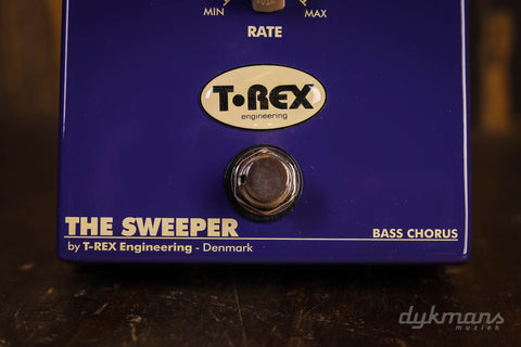 T-Rex The Sweeper Bass-Chorus