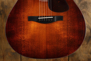 Eastman AC122-1CE Klassiker