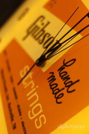 Gibson Vintage beleuchtete Wanduhr, handgefertigte Schnüre