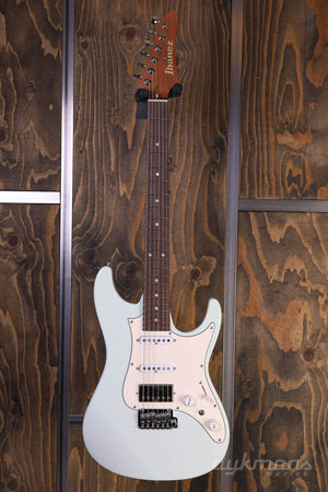 Ibanez AZ2204N WMGR Prestige Mintgrün