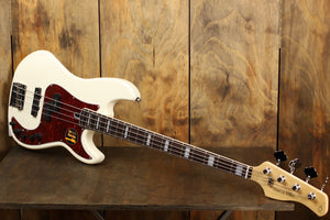 Sire Marcus Miller P7 2nd Gen Erle 4-saitiger Bassgitarre antikweiß