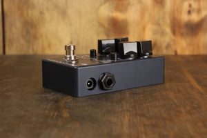 Dunkelglas Alpha-Omicron