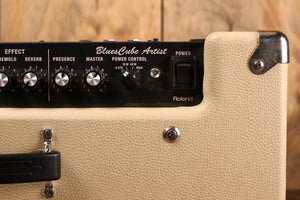 Roland Blues Cube-Künstler