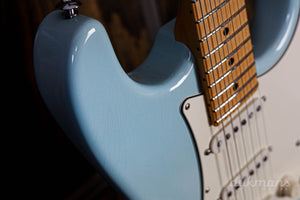 Suhr Classic S Antique Sonic Blue SSS VORBESTELLUNG