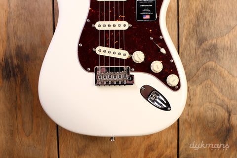 Fender American Pro II Strat Olympic Weiß